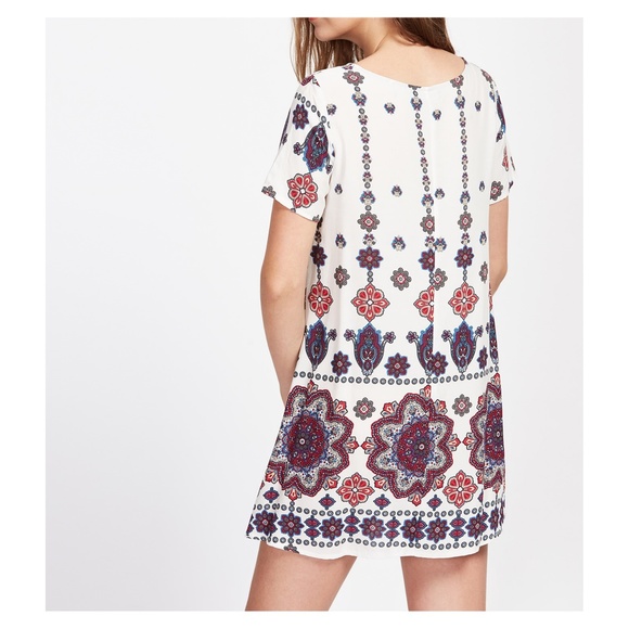 White Short Sleeve Mandala Print Shift Boho Dress - Picture 4 of 5